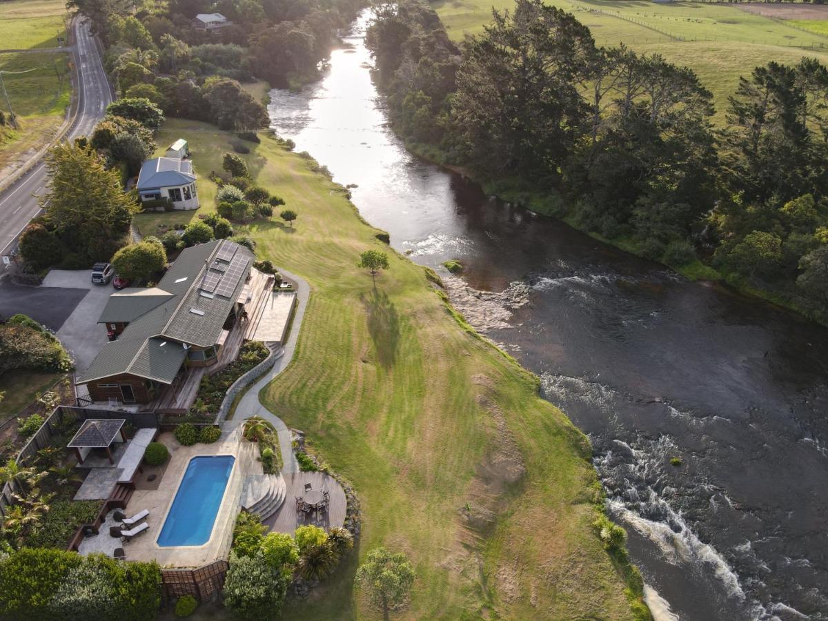 Te Awa Lodge Paihia Bagian luar foto