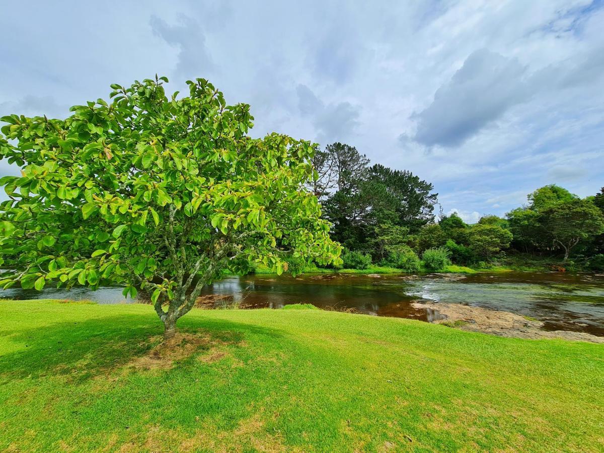 Te Awa Lodge Paihia Bagian luar foto