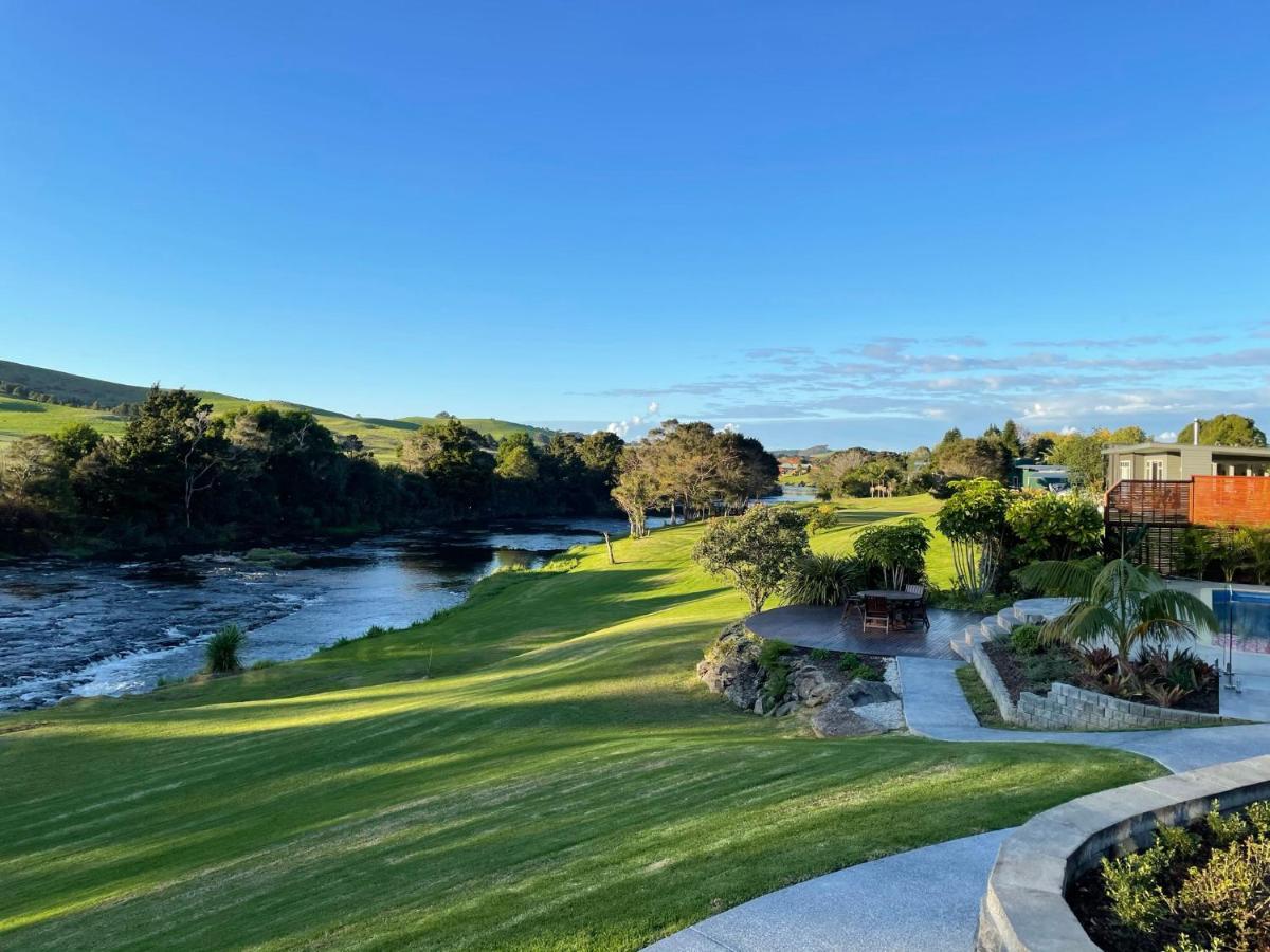 Te Awa Lodge Paihia Bagian luar foto