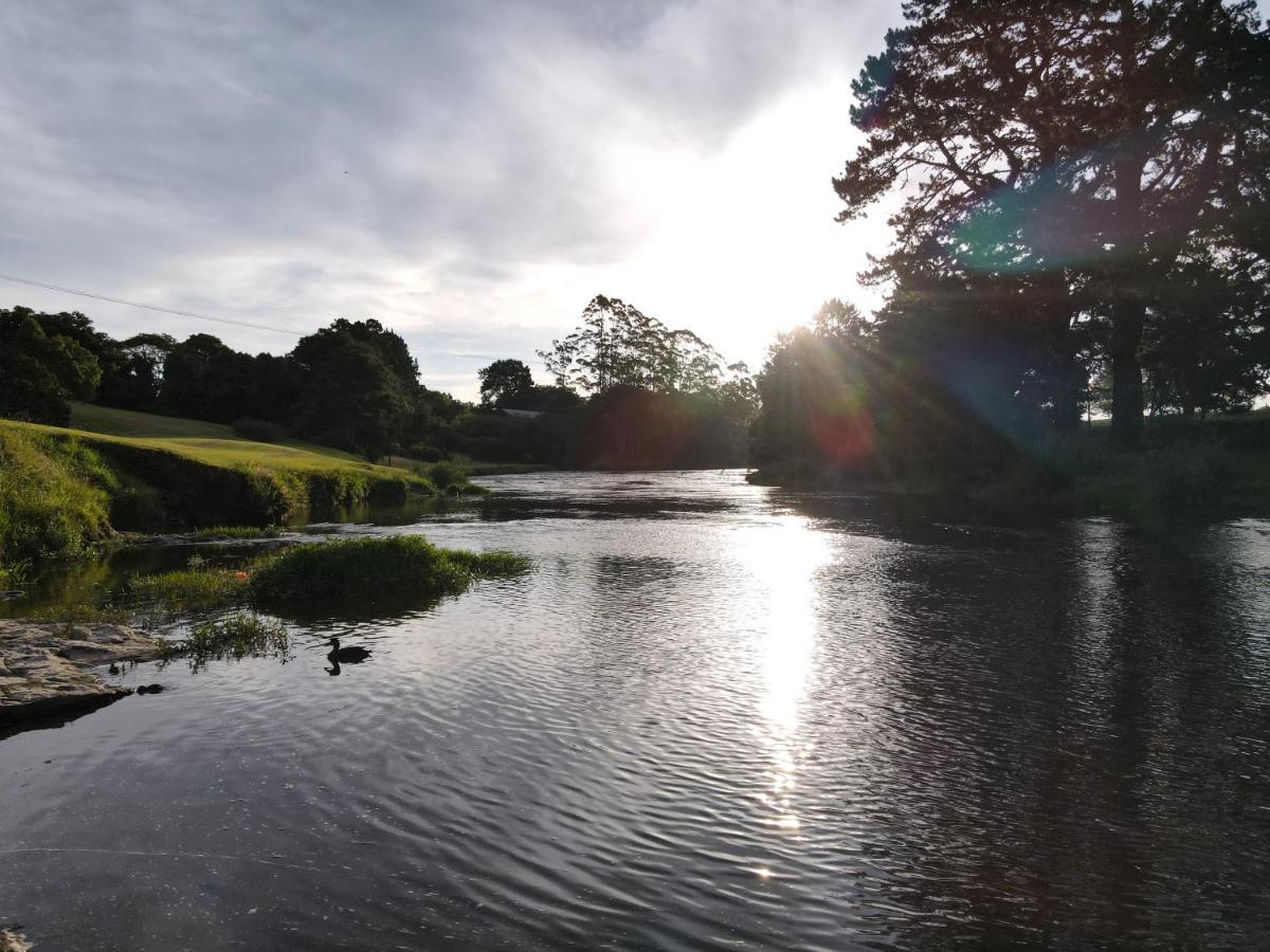 Te Awa Lodge Paihia Bagian luar foto