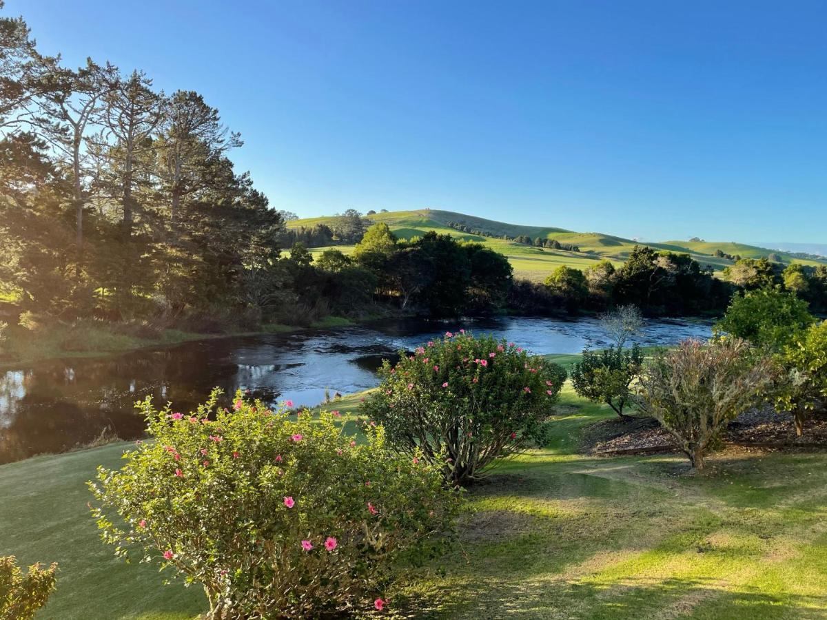 Te Awa Lodge Paihia Bagian luar foto