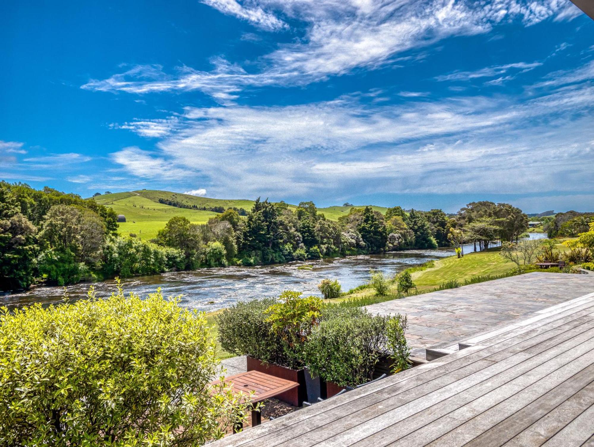 Te Awa Lodge Paihia Bagian luar foto