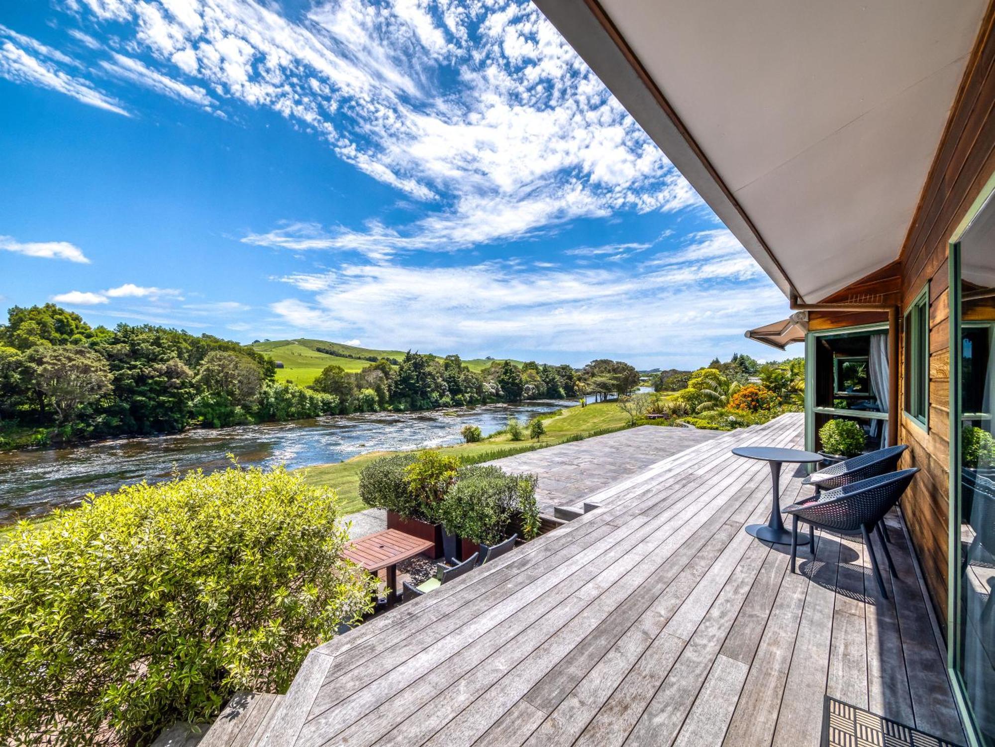 Te Awa Lodge Paihia Bagian luar foto