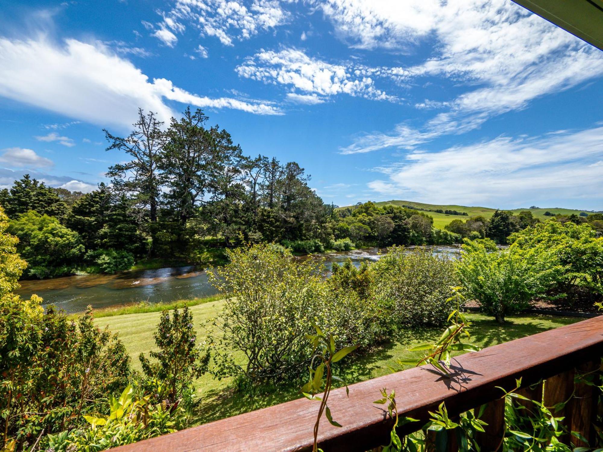 Te Awa Lodge Paihia Bagian luar foto